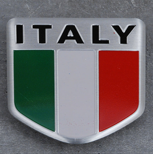 Badge featuring Italian flag motif